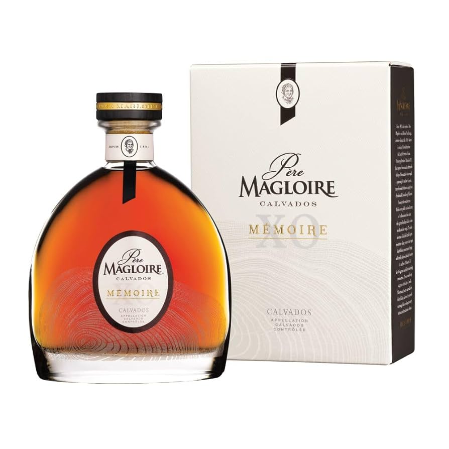 Pere Magloire XO Memoire Calvados Calvados - Liquid Scout